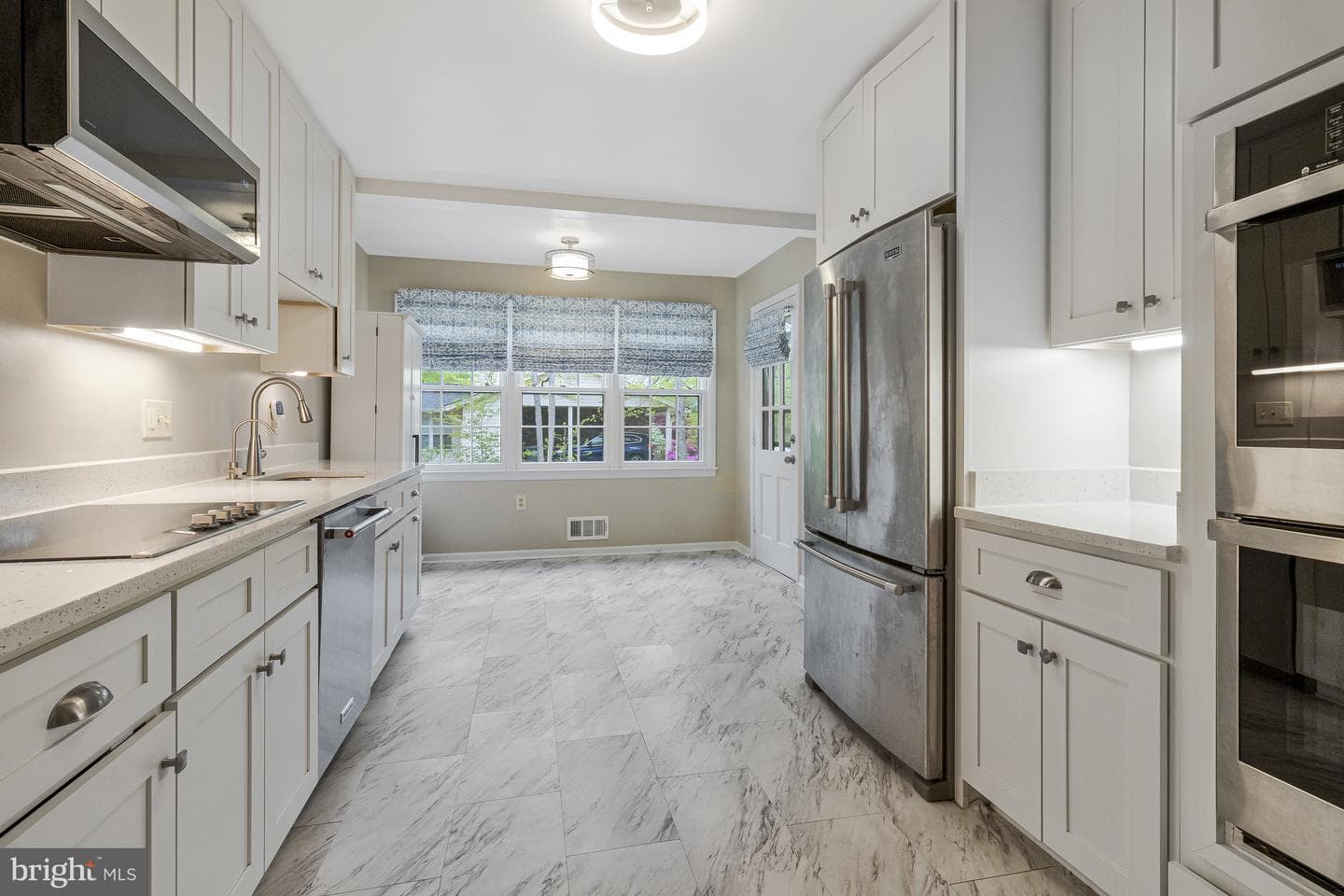 4200 Sandhurst Court photo 15