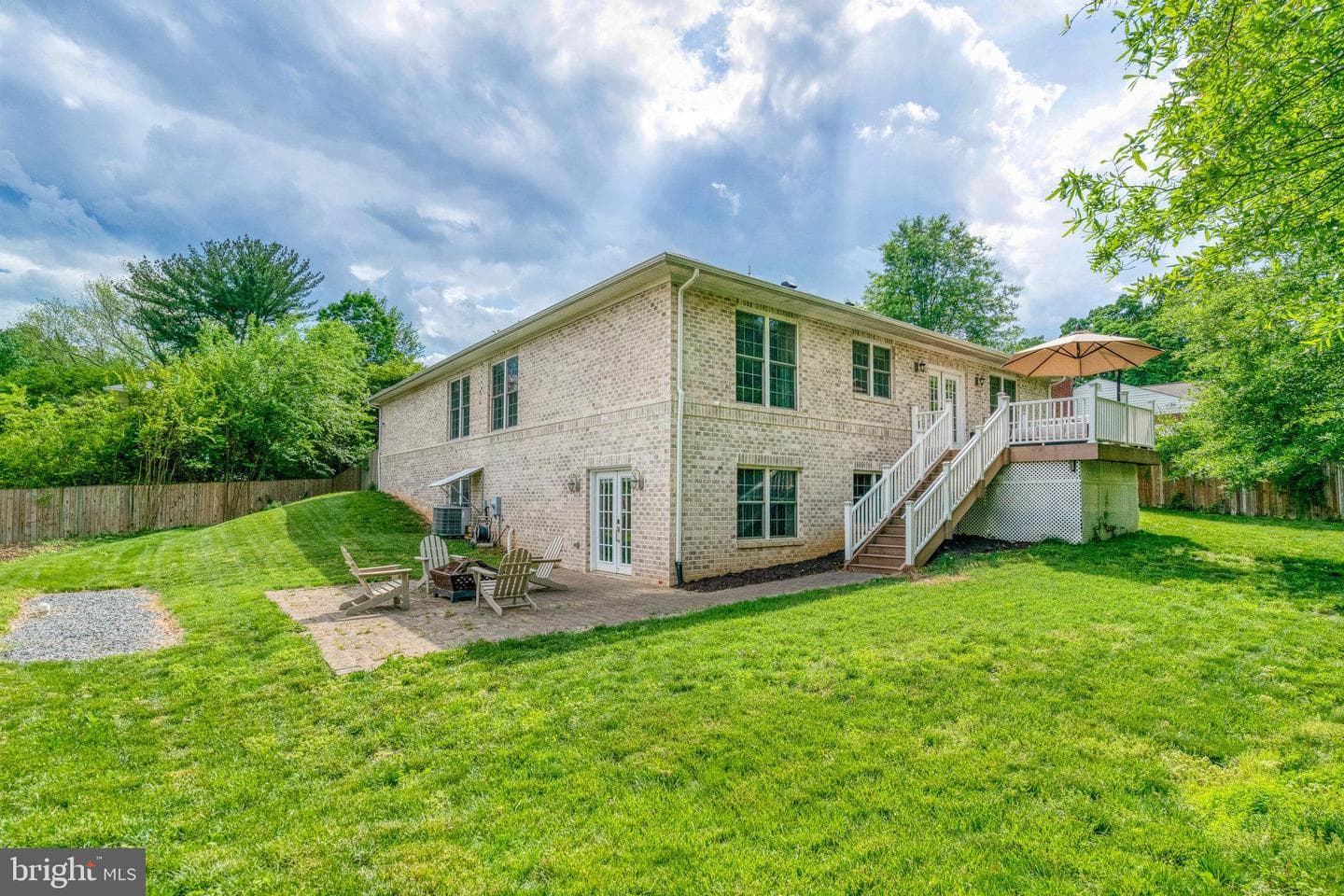 5712 Glenmullen Place photo 27