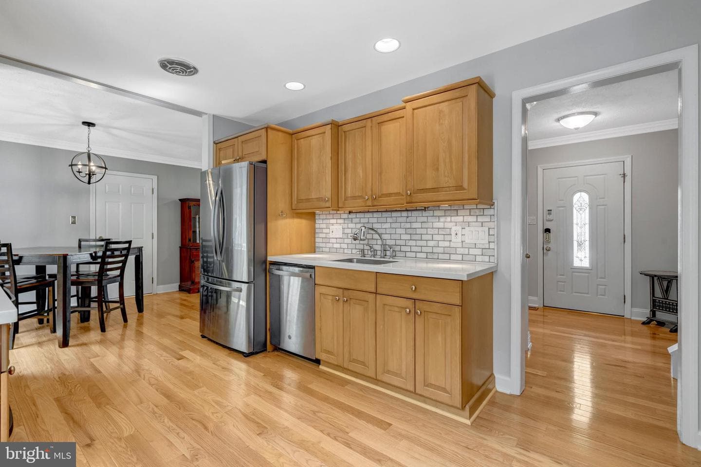 9341 Tartan View Drive photo 11
