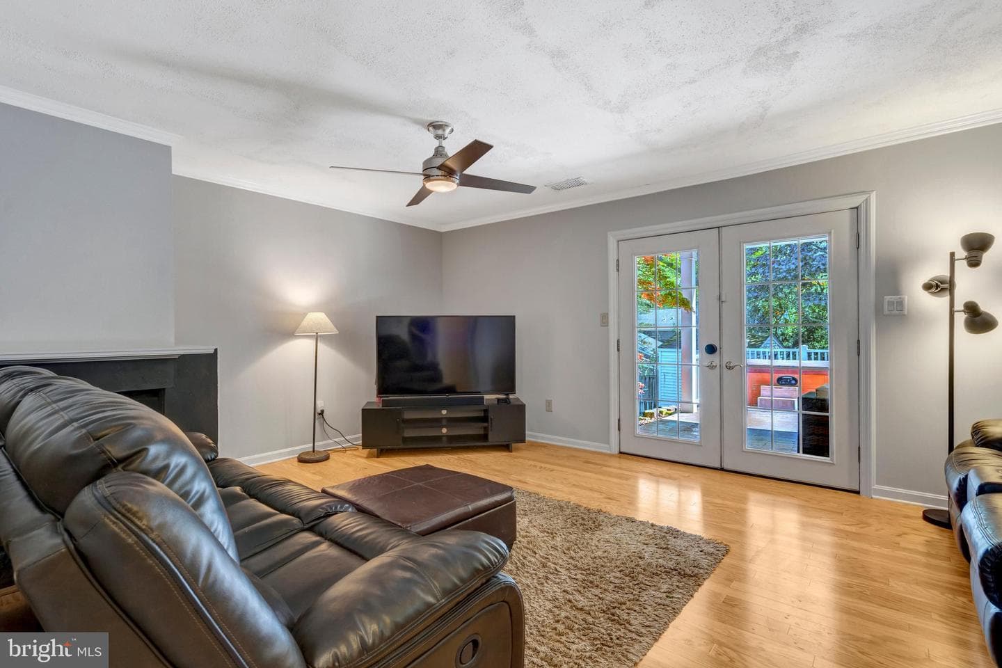 9341 Tartan View Drive photo 17