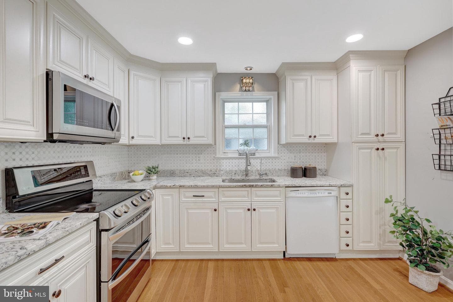 15205 Philip Lee Road photo 9