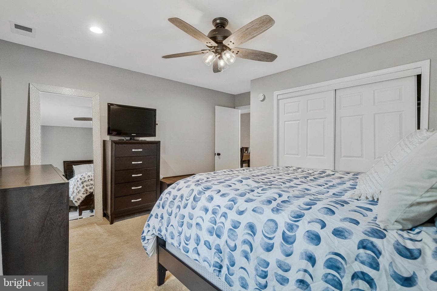 10006 Oakton Terrace Road photo 22