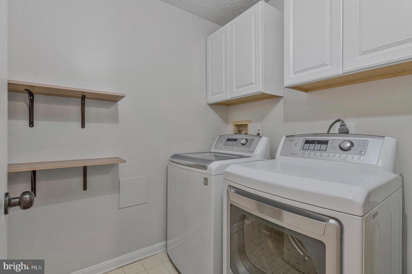 10006 Oakton Terrace Road photo 24