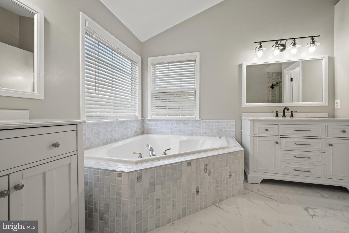 13963 James Cross Street photo 19