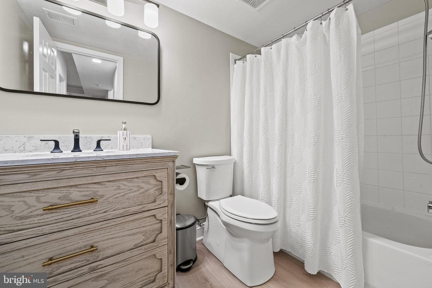 13963 James Cross Street photo 36