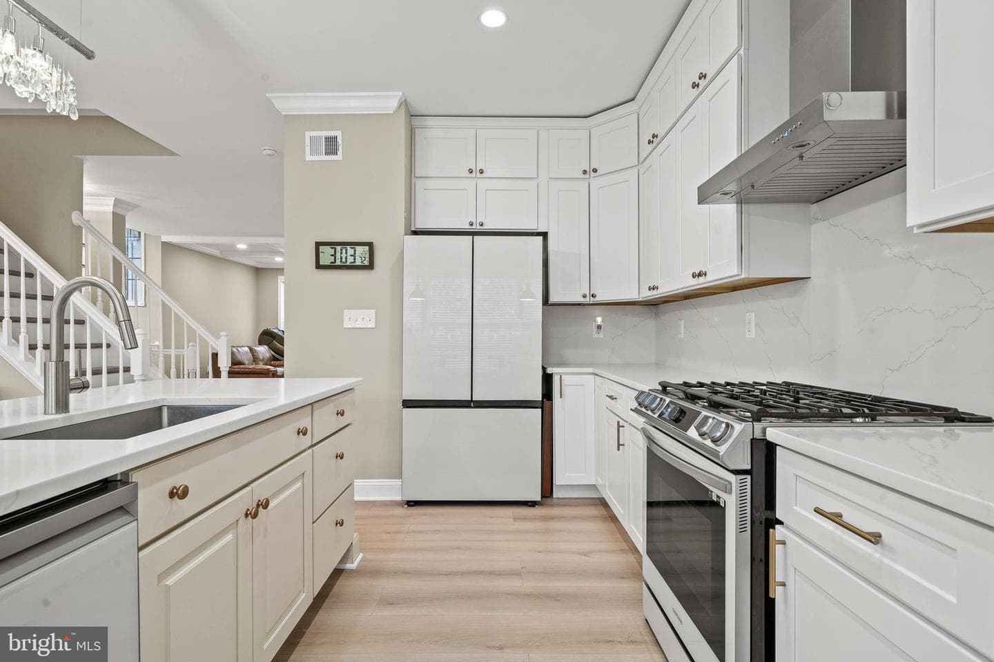 13963 James Cross Street photo 9