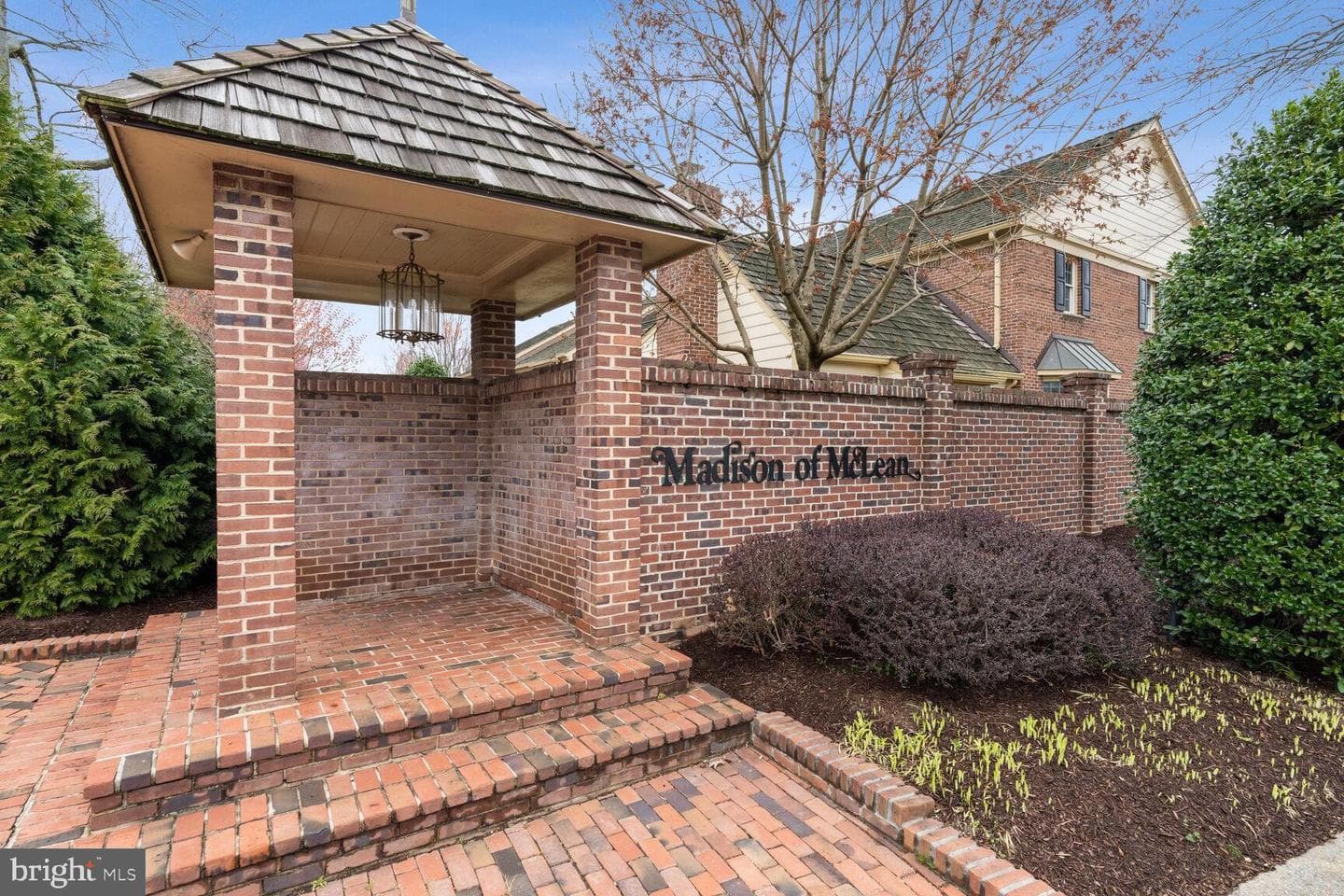 6661 Madison McLean photo 2