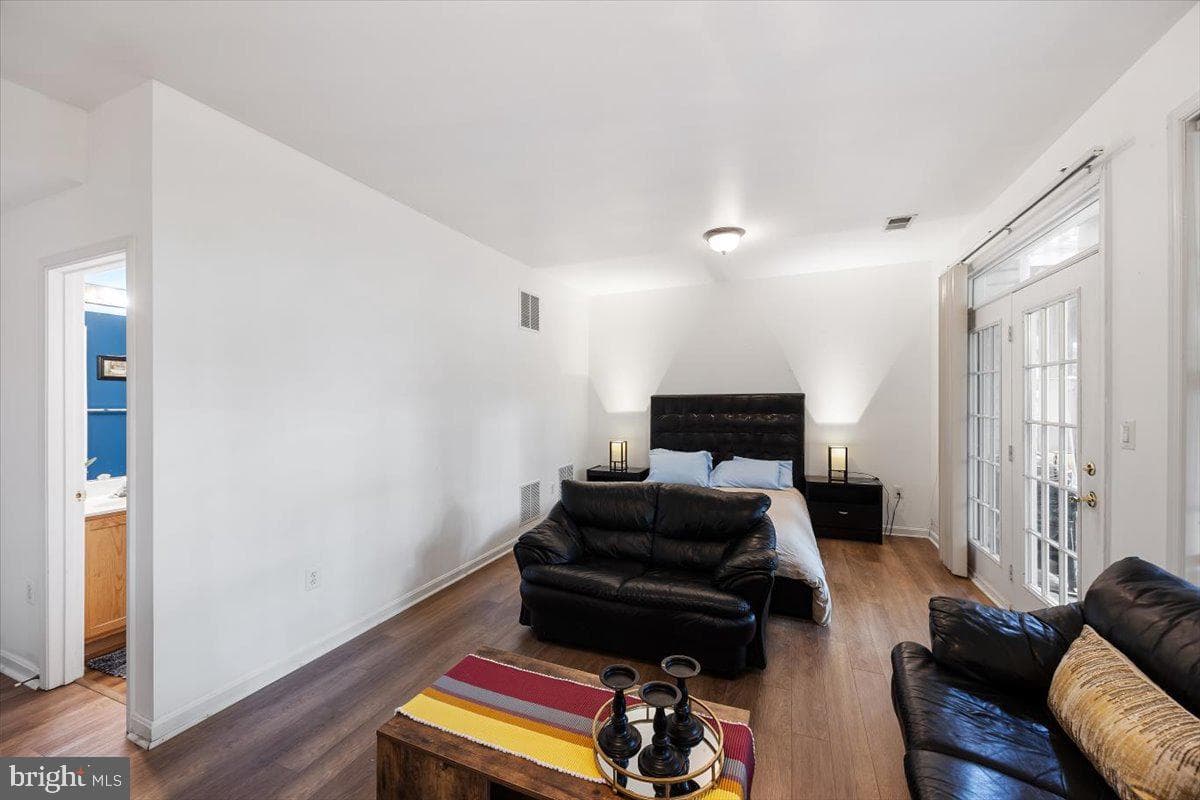 4127 Dallas Hutchison Street photo 30