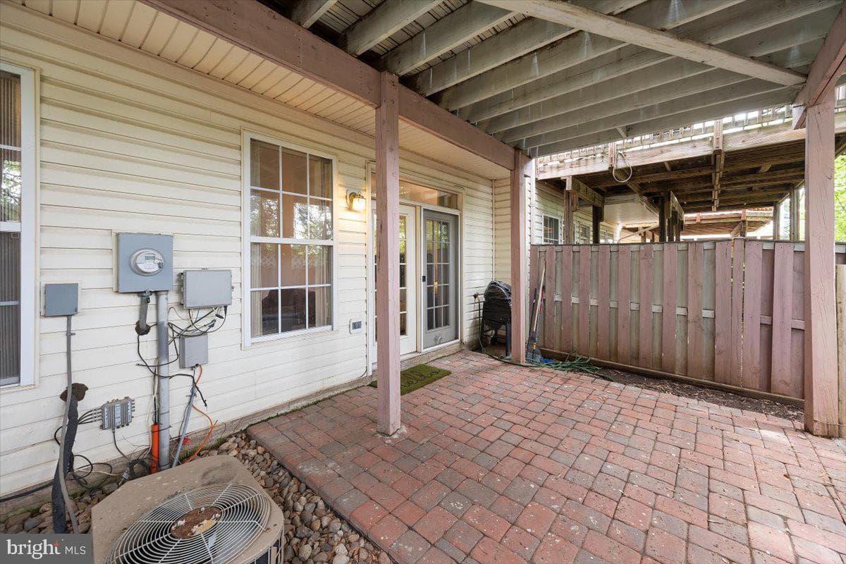 4127 Dallas Hutchison Street photo 35