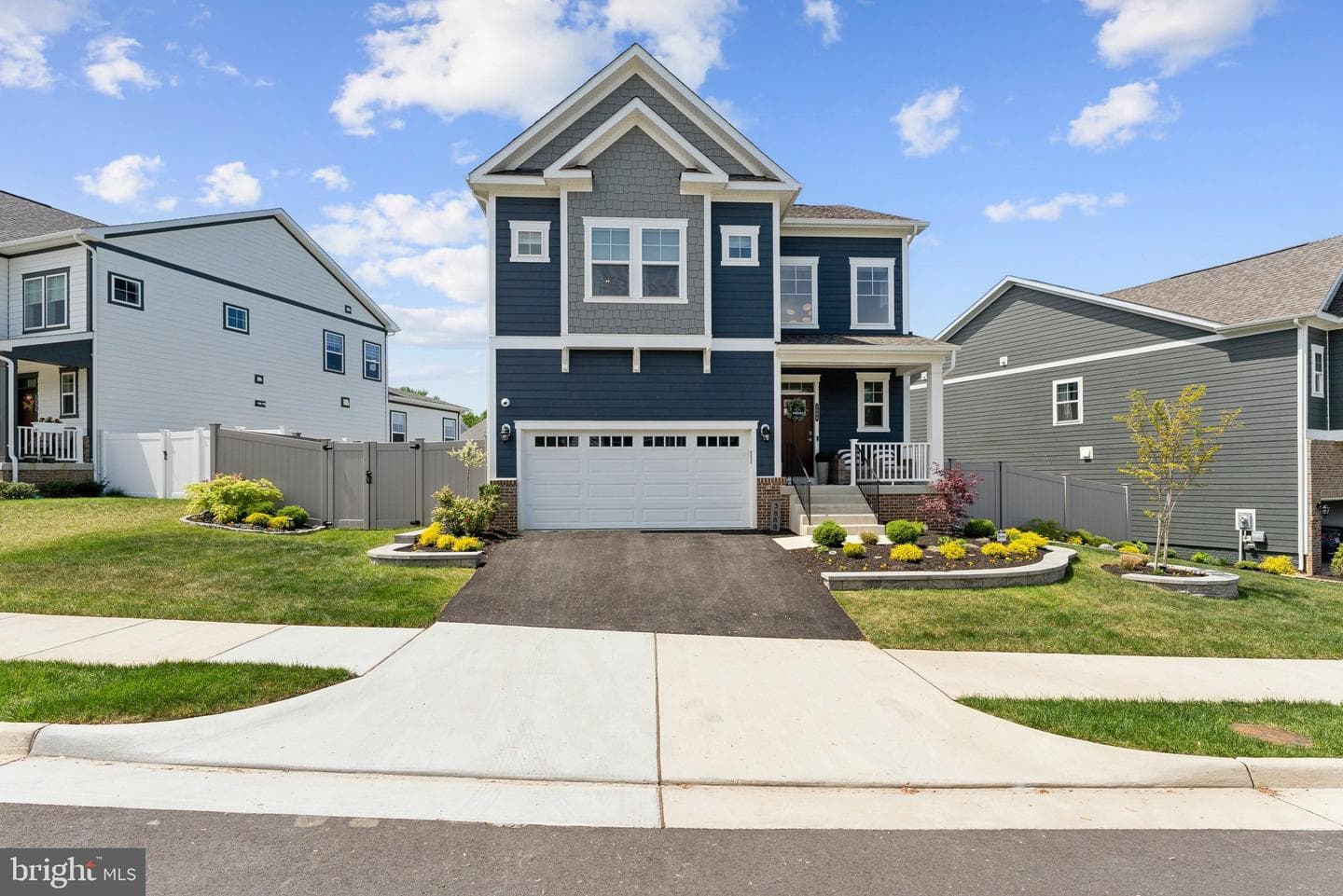 3888 Hillview Court photo 1
