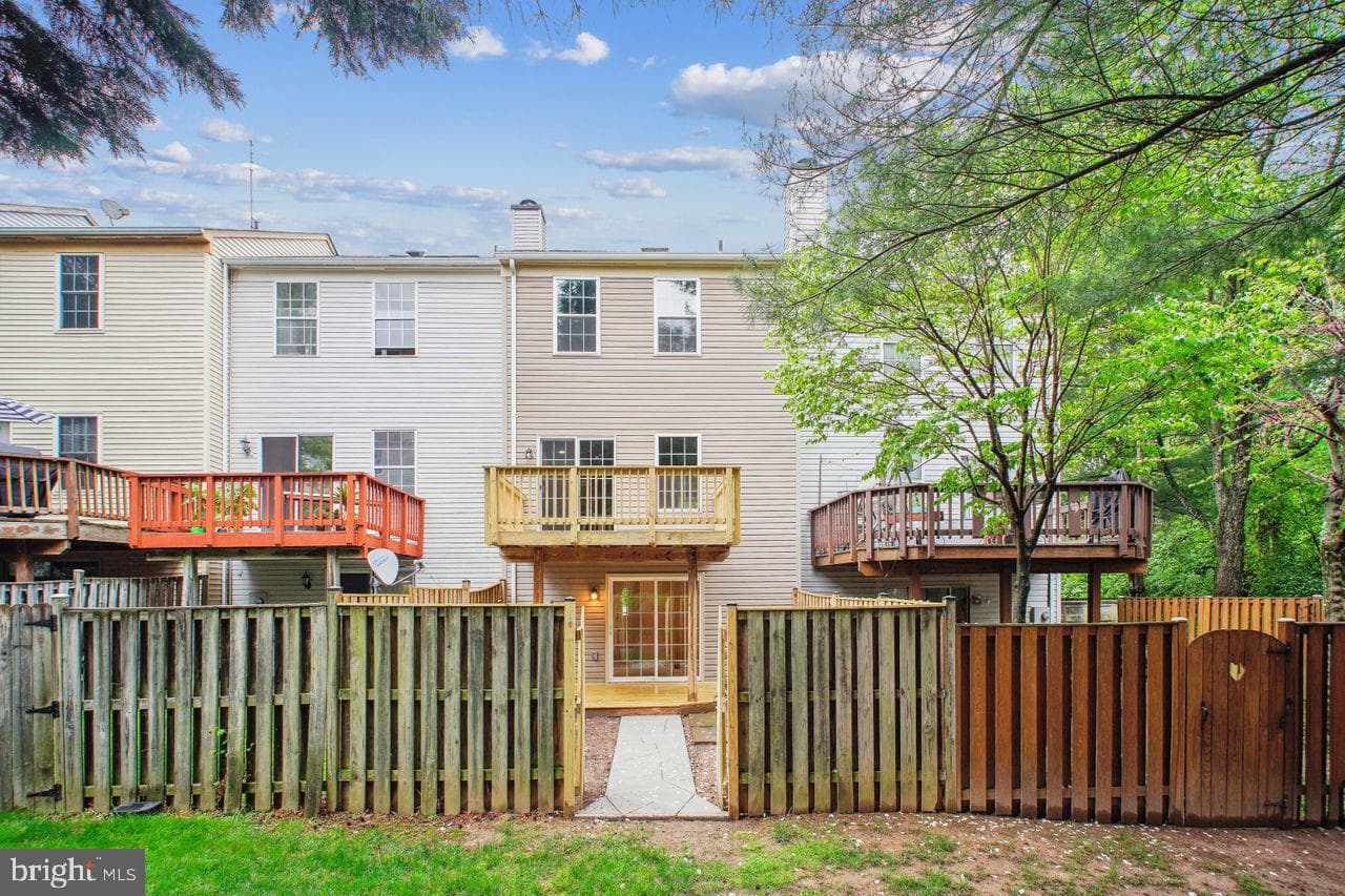 13903 Gunners Place photo 33