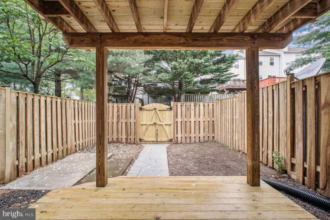 13903 Gunners Place photo 34