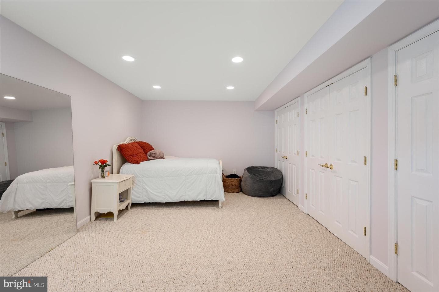 6919 Sharpsburg Drive photo 43