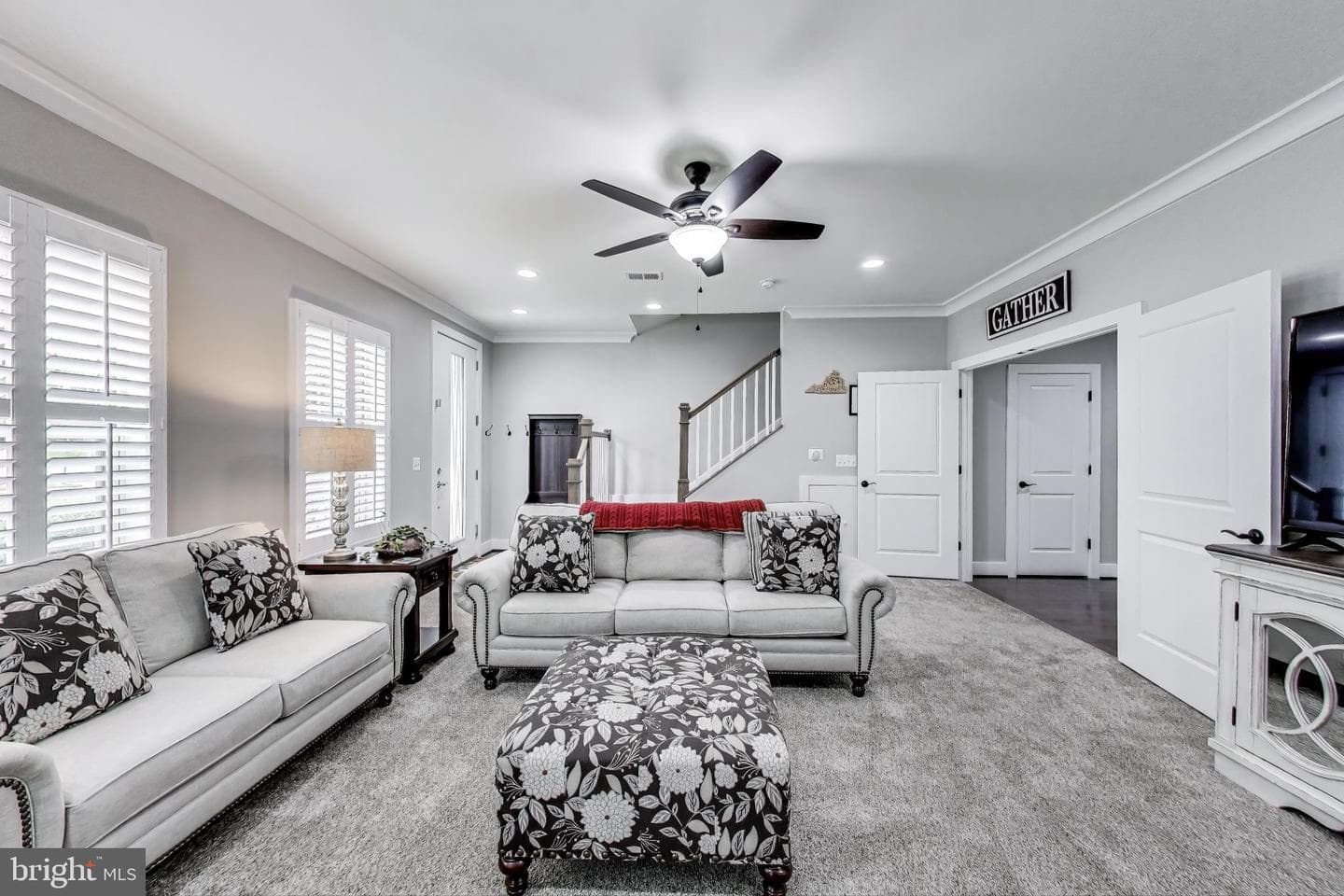 6103 Olivet Drive photo 6