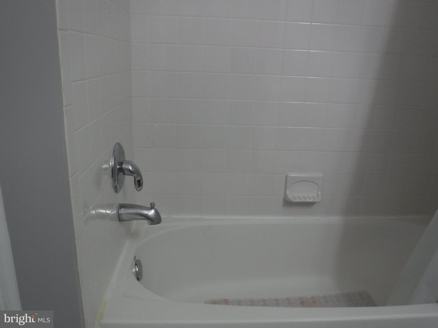 2665 Manhattan Place #02/303 photo 24