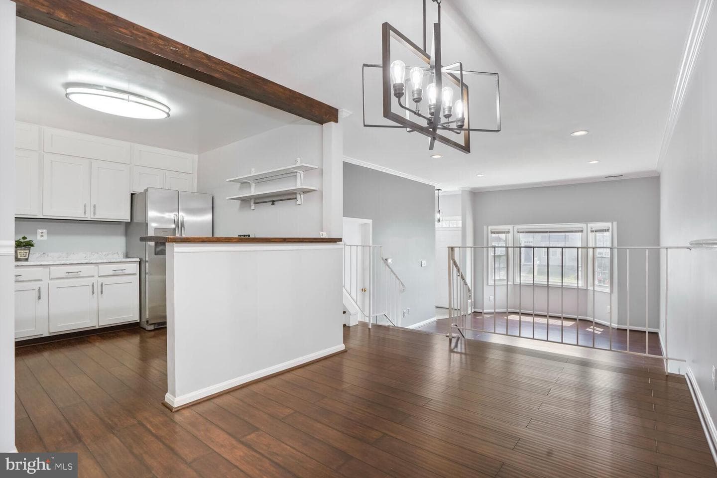 6033 Sweet Dale Court photo 10