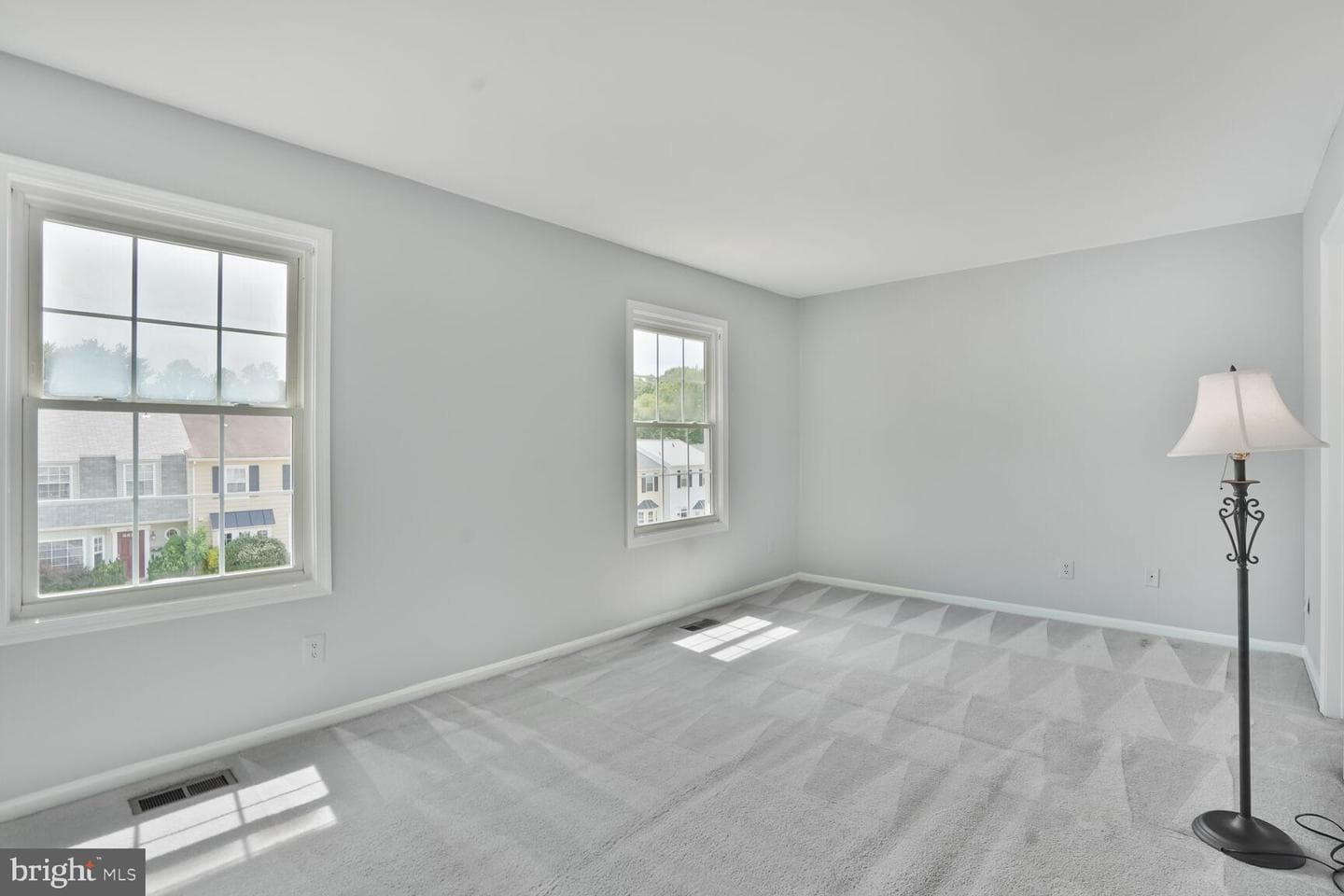 6033 Sweet Dale Court photo 15