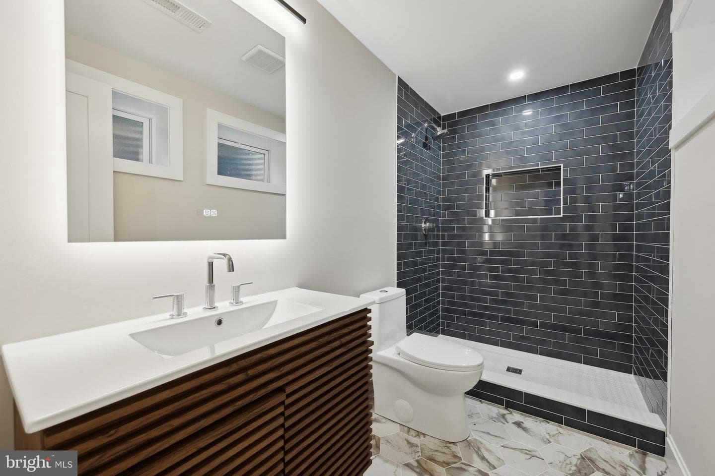 11336 Vale Road photo 58