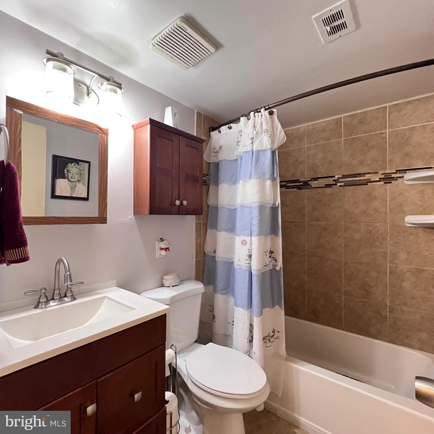 4211 Americana Drive #204 photo 20