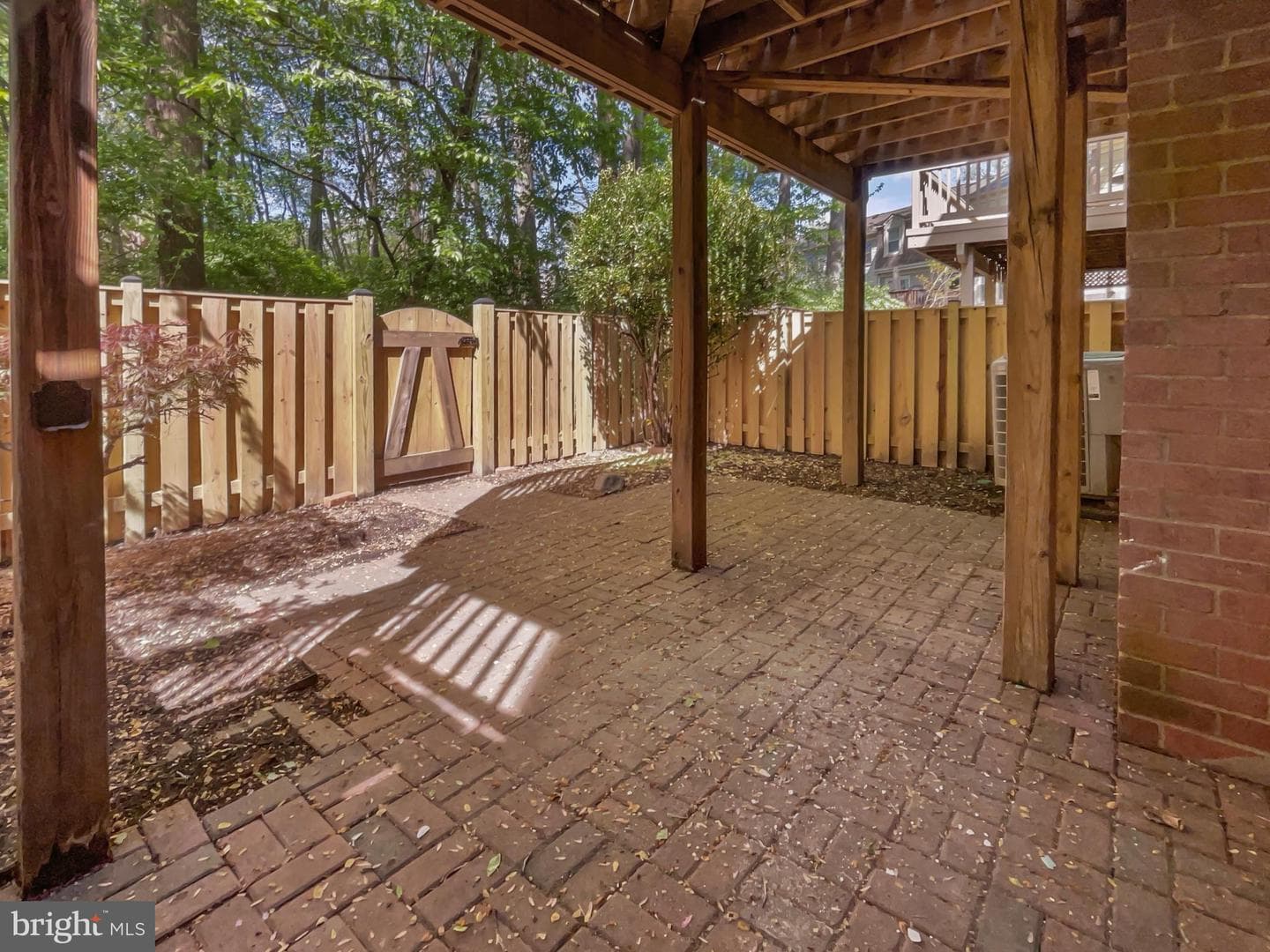 9611 Masterworks Drive photo 7