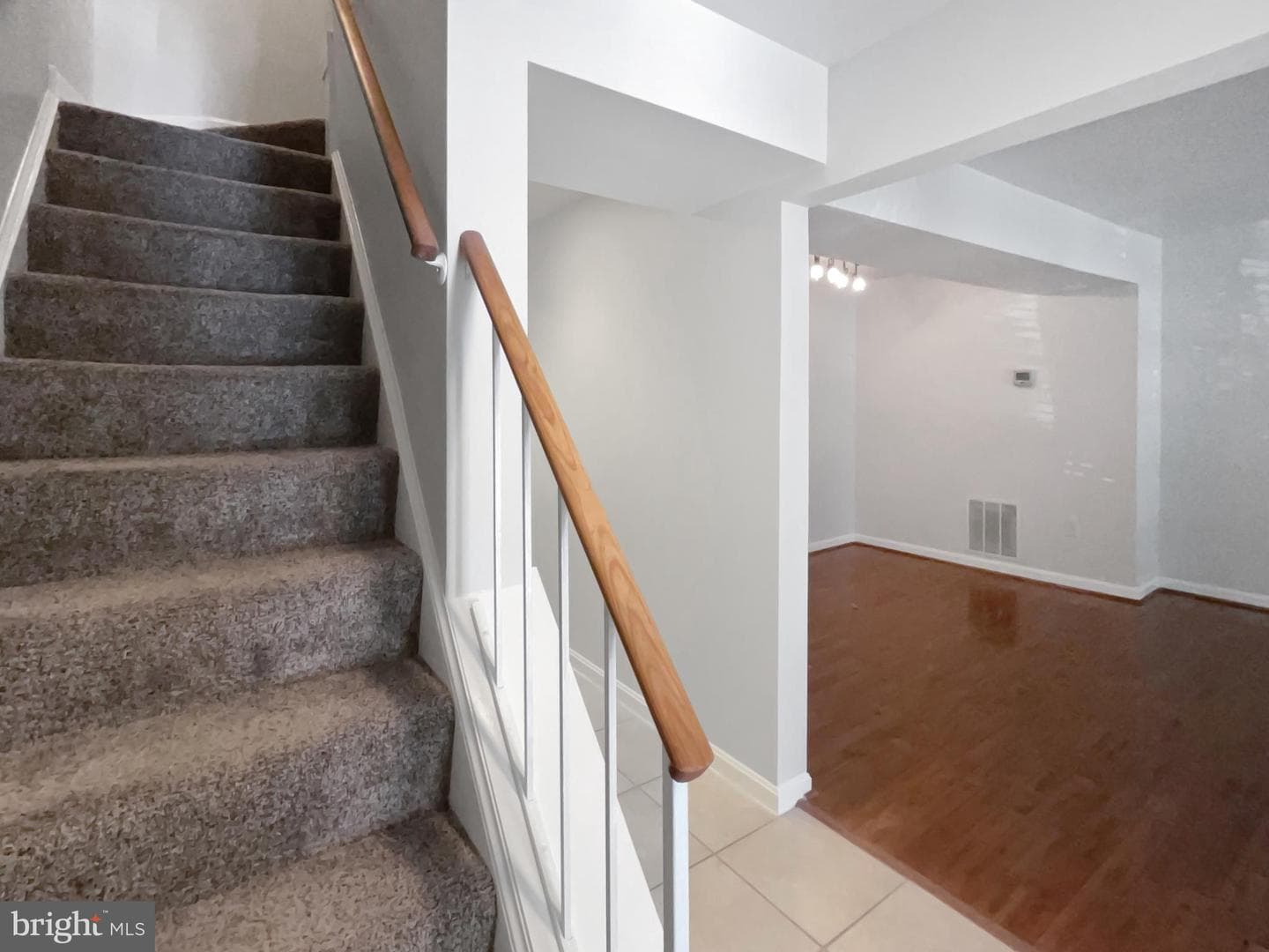 9611 Masterworks Drive photo 9