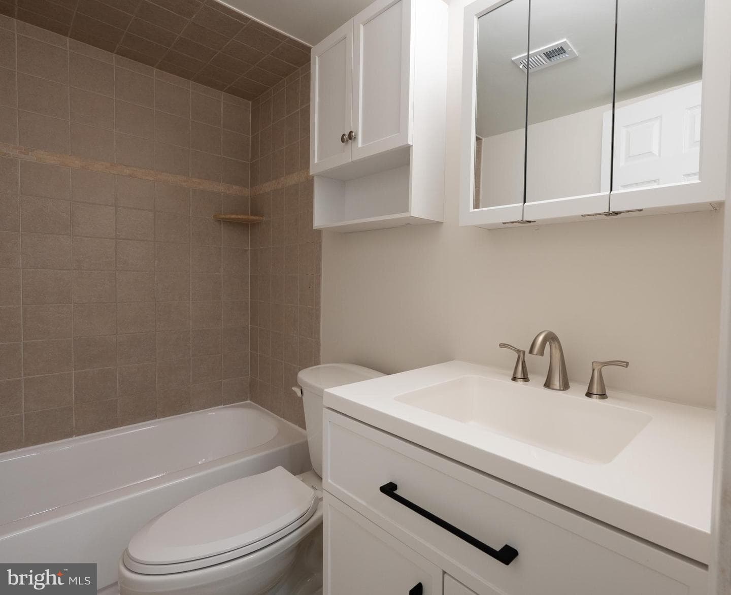 7097 Spring Garden Drive #101 photo 10