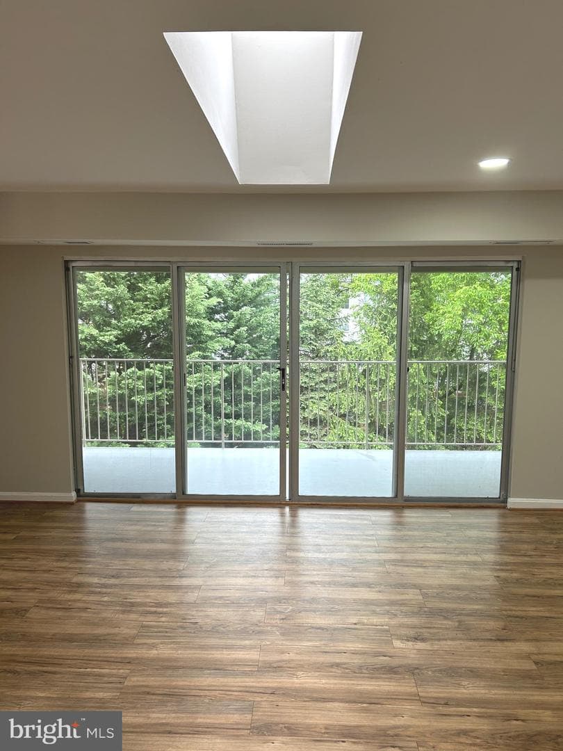 2831 Kalmia Lee Court #301 photo 9