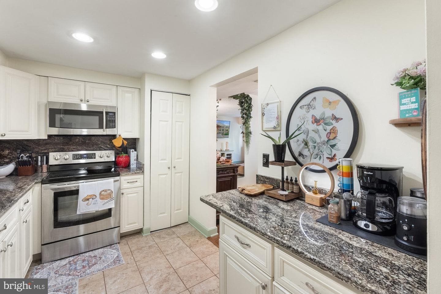 7651 Tremayne Place #207 photo 17