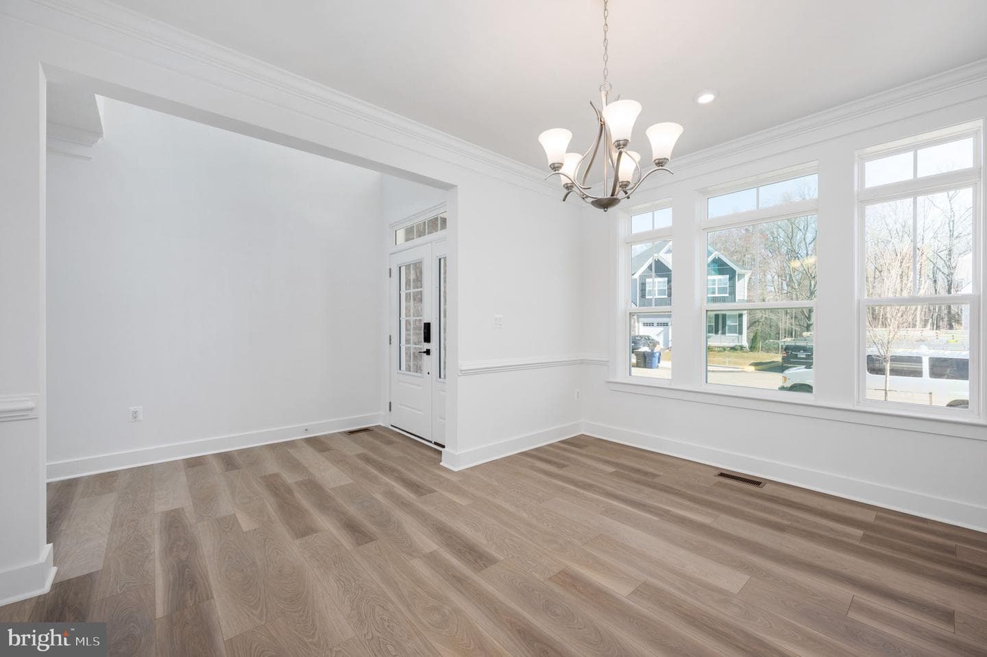 8757 Southern Oaks Place photo 5