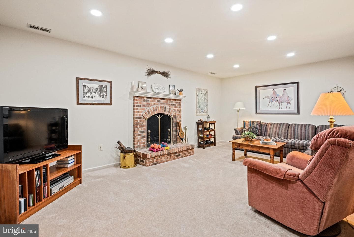 431 West Court NW photo 59