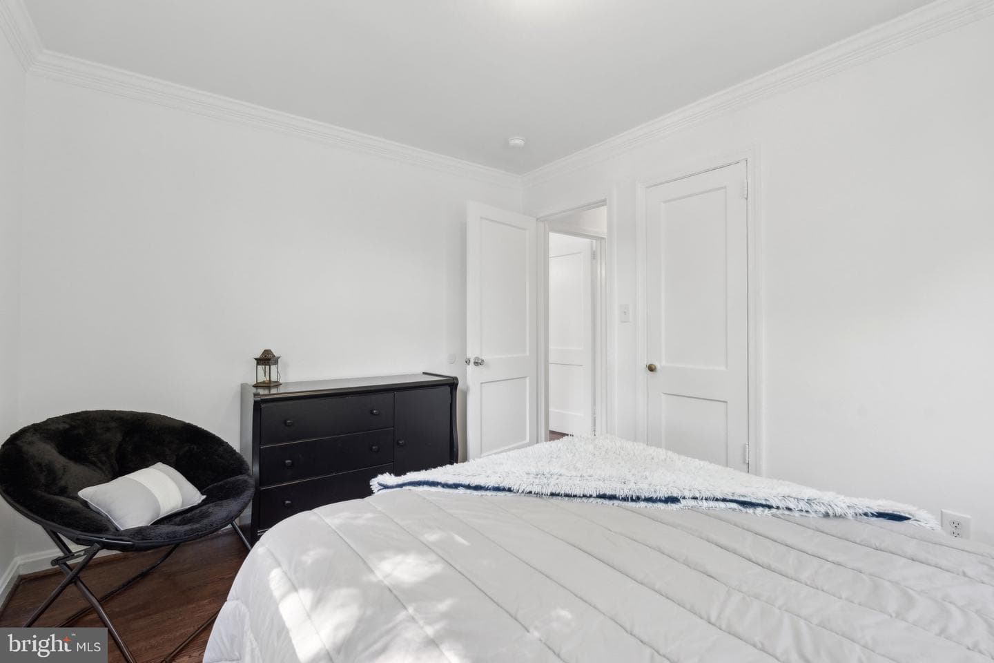 2304 Riverview Terrace photo 16