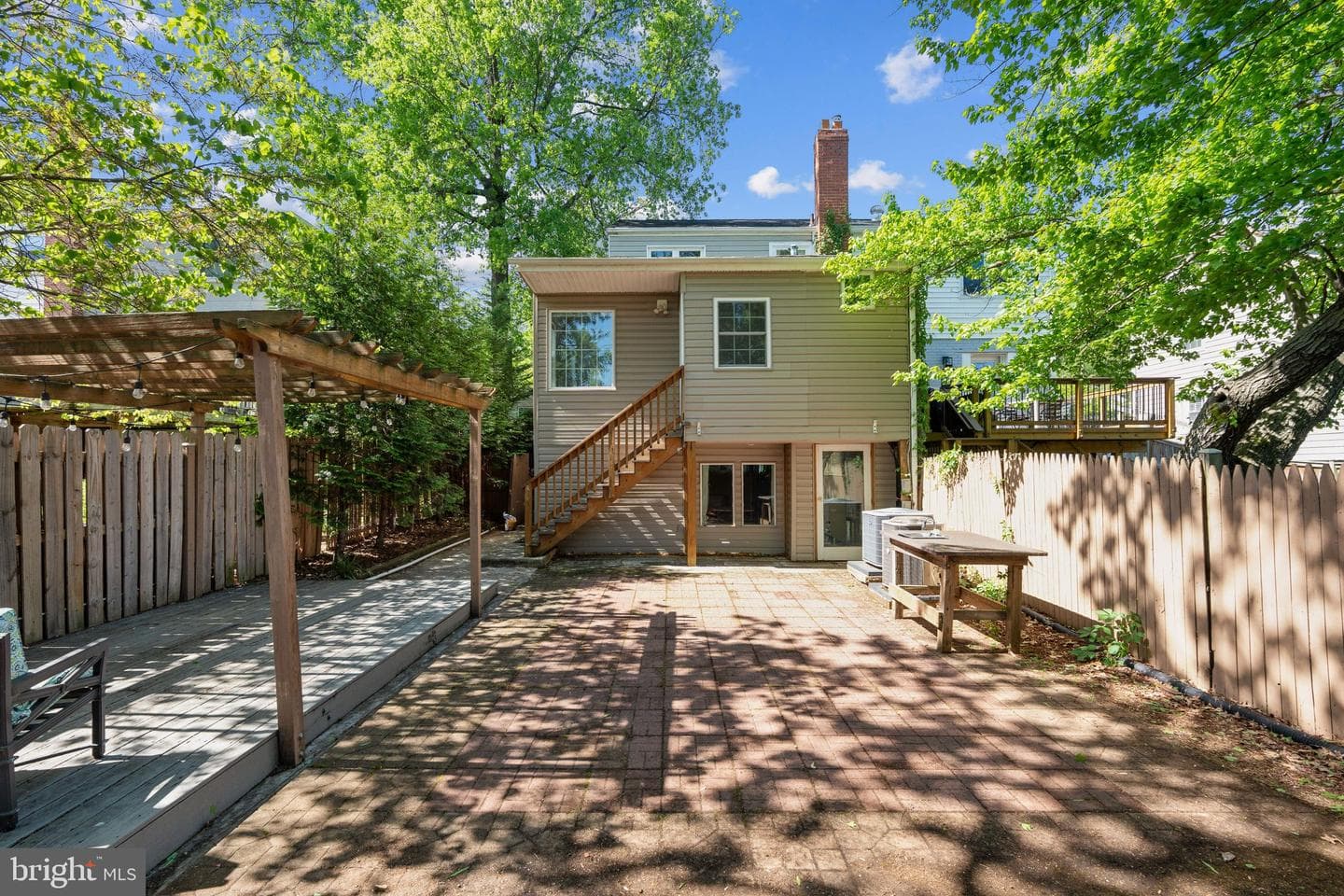 2304 Riverview Terrace photo 34