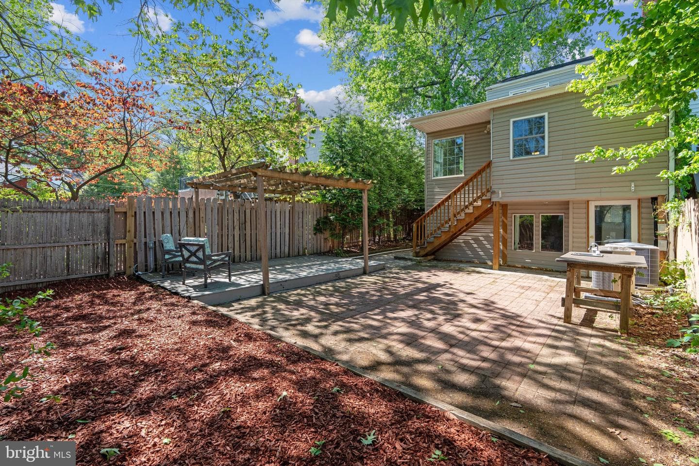 2304 Riverview Terrace photo 35