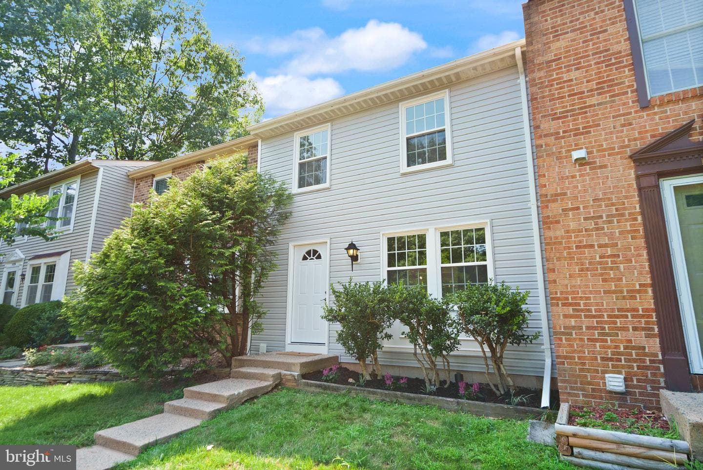 1690 Sierra Woods Court photo 2