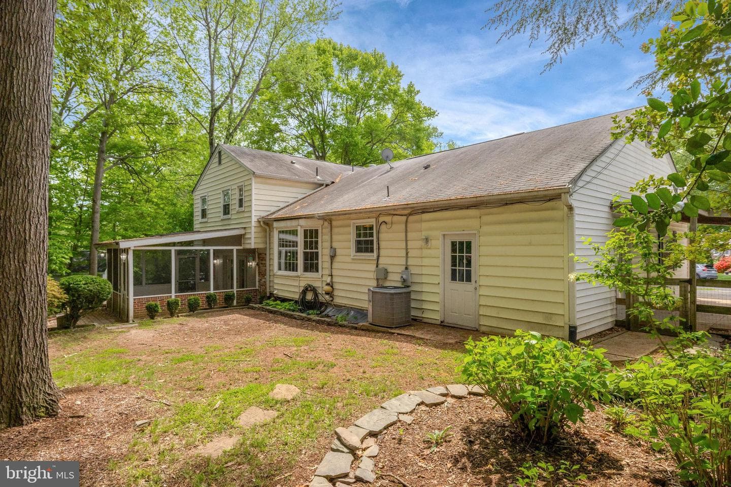 4303 S Valiant Court photo 45