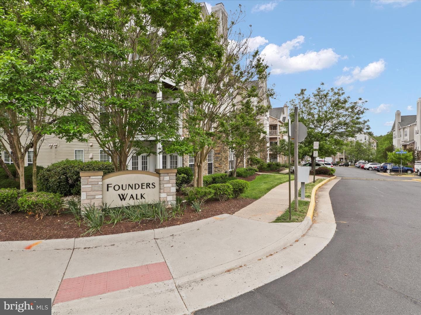 5982 Founders Hill Court #201 photo 3