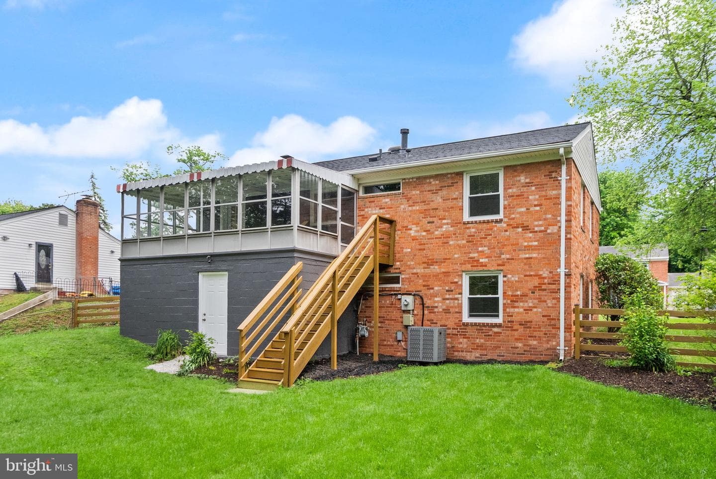 4010 Mapleton Drive photo 30