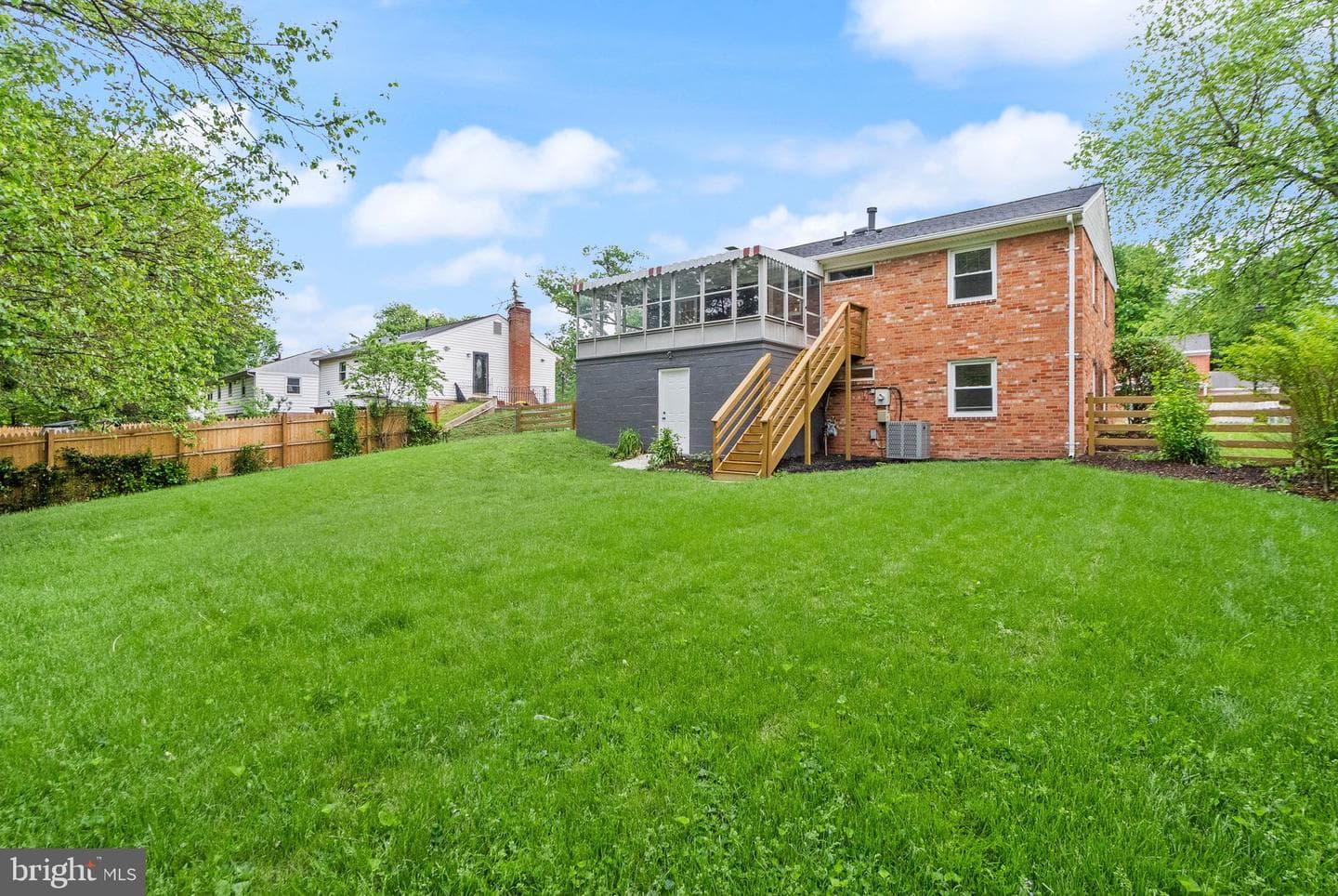 4010 Mapleton Drive photo 32