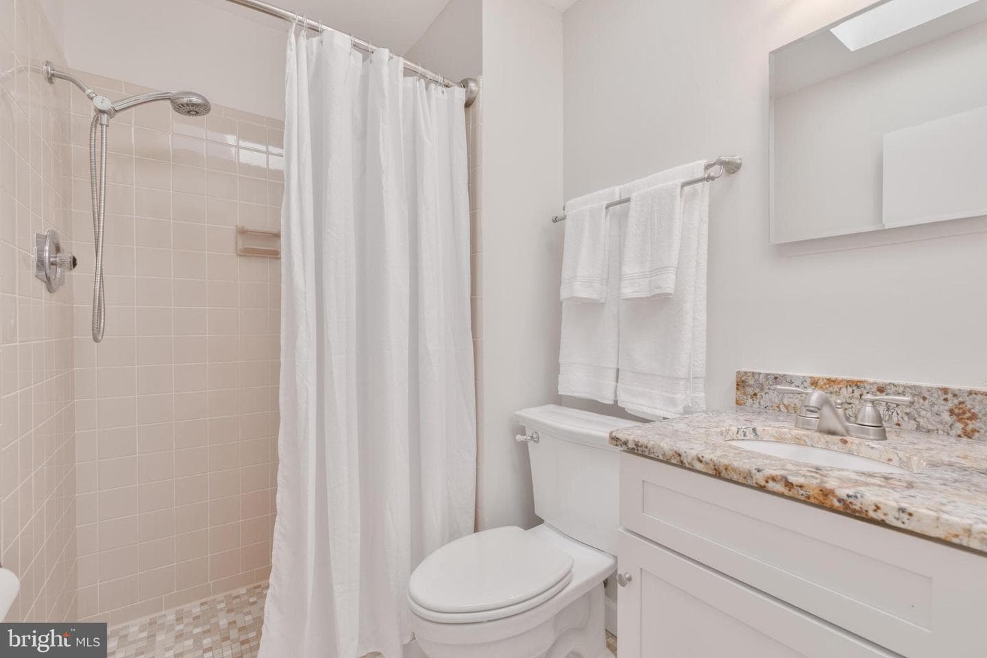 9622 Counsellor Drive NW photo 21