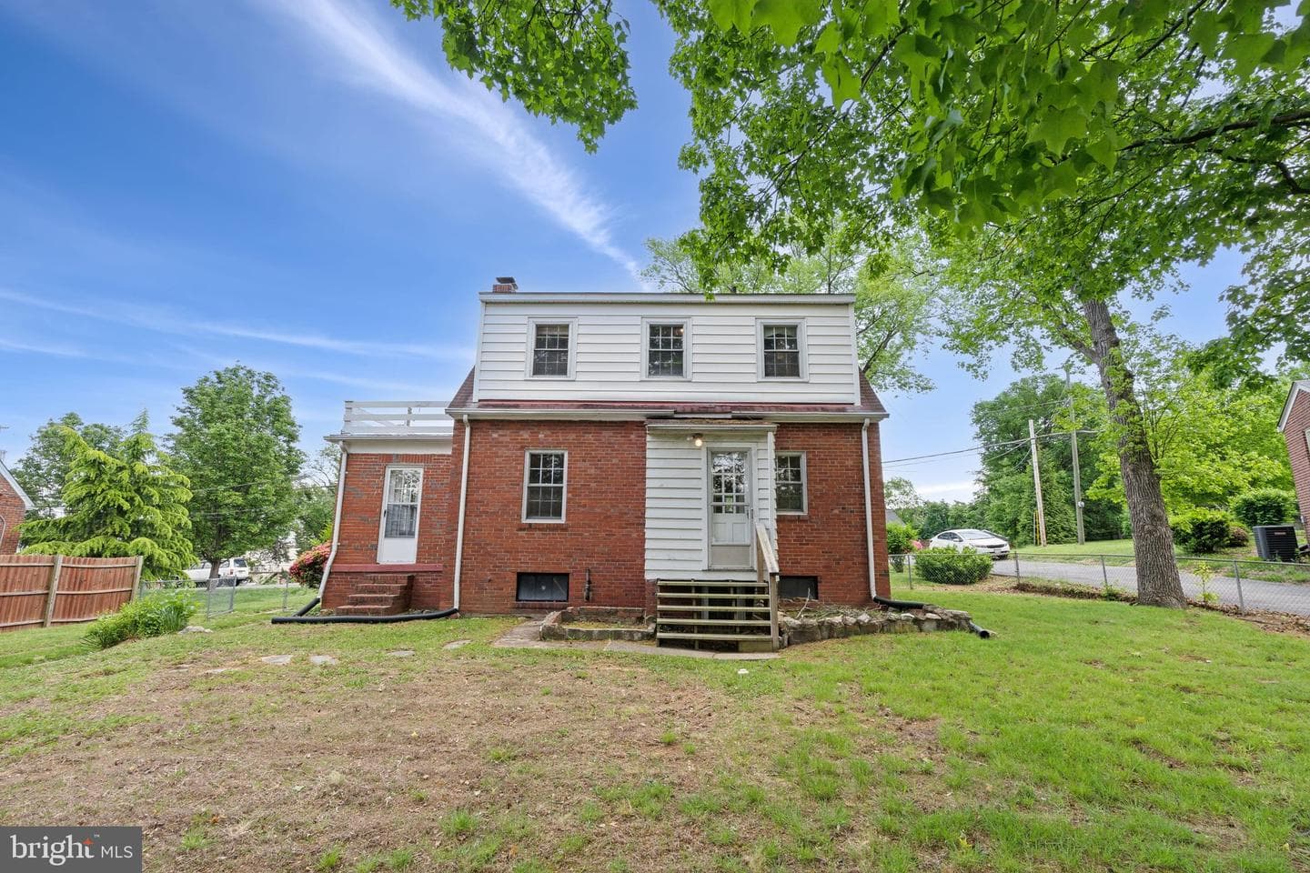 2900 Franklin Street photo 23
