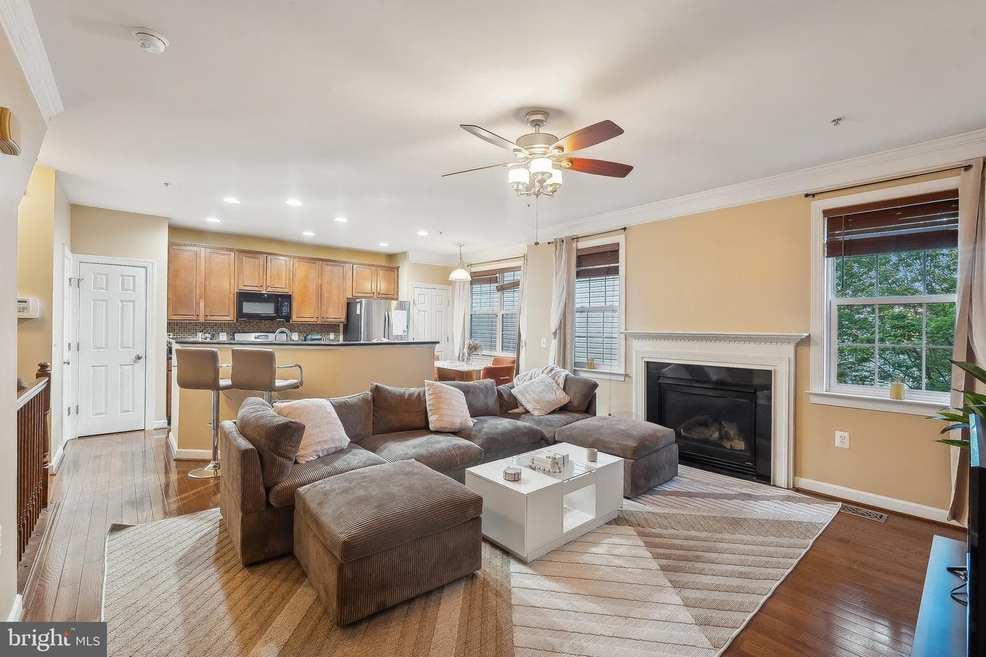 13660 Venturi Lane #216 photo 3
