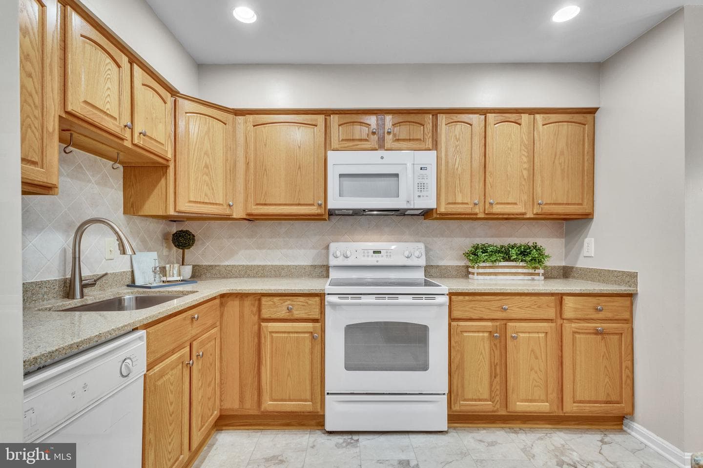 10062 Wood Sorrels Lane photo 7