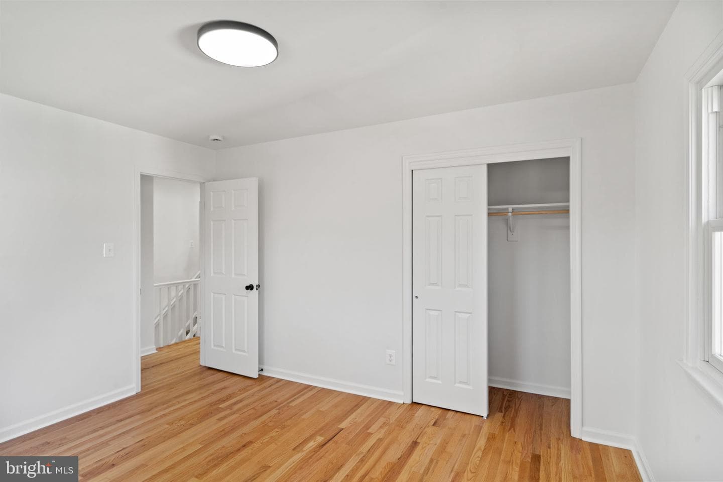 913 Dewolfe Drive photo 31