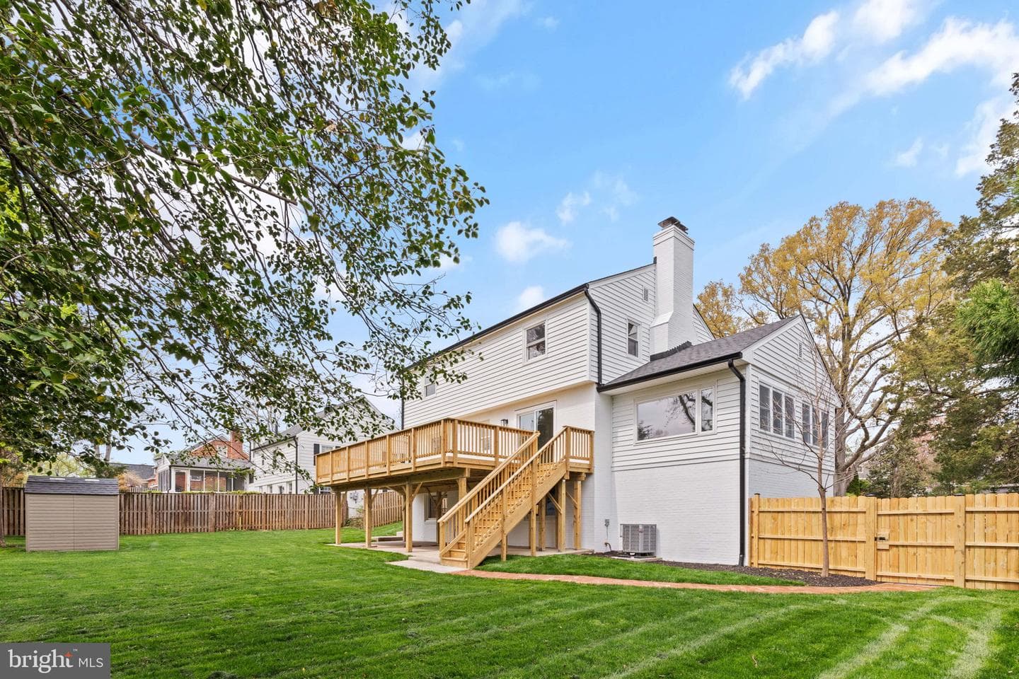 913 Dewolfe Drive photo 44
