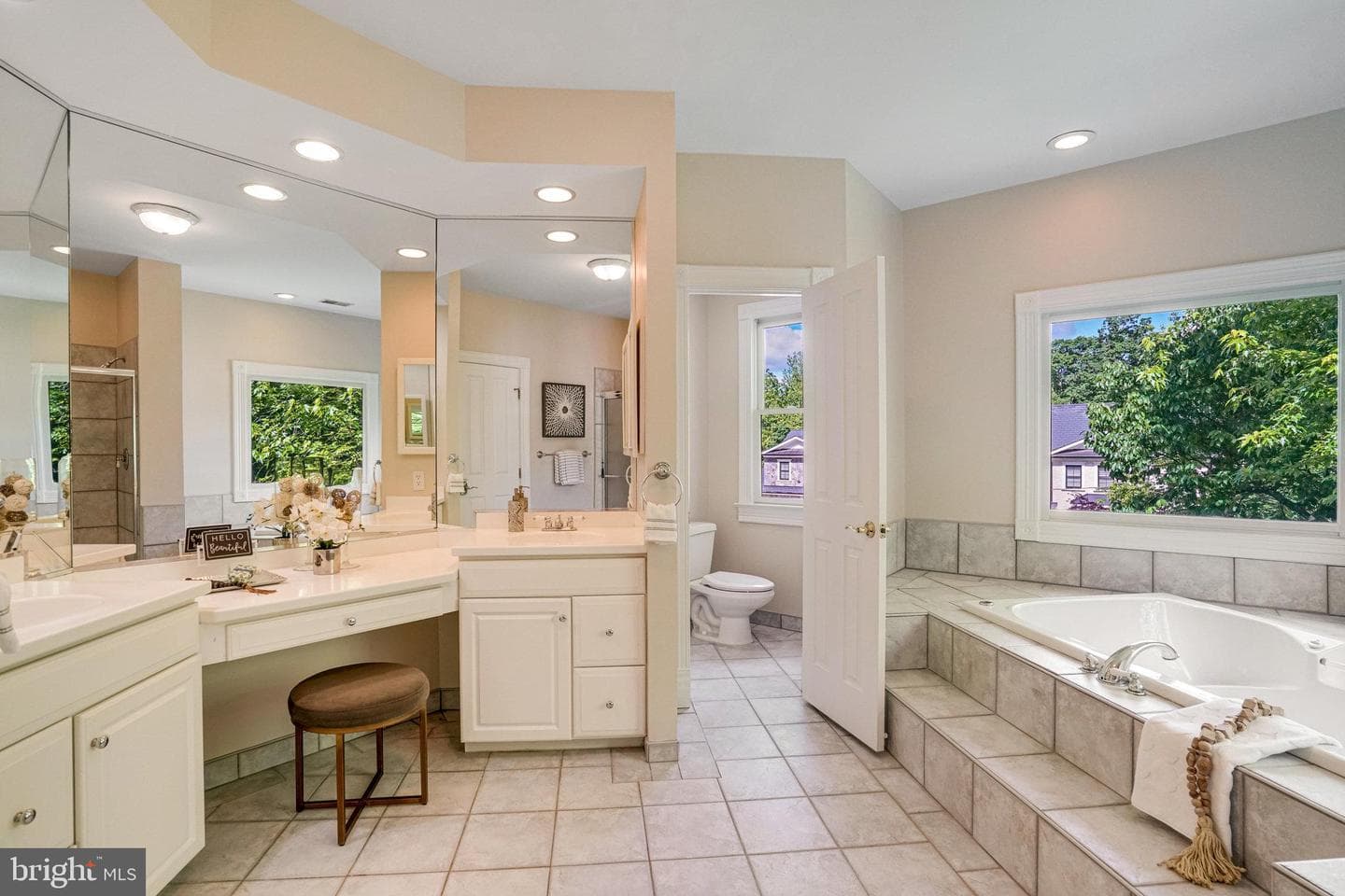 2317 Chestnut Hill Avenue photo 20