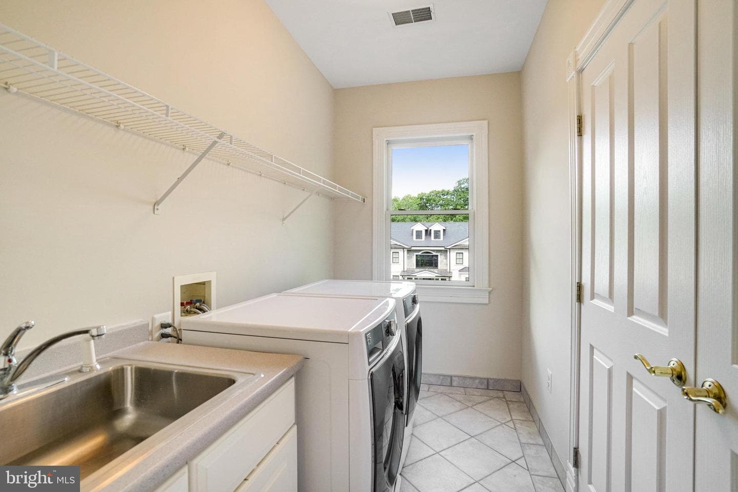 2317 Chestnut Hill Avenue photo 22