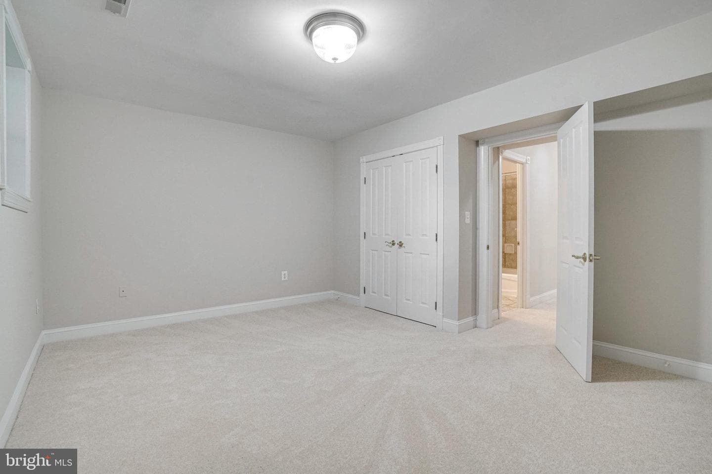 2317 Chestnut Hill Avenue photo 29