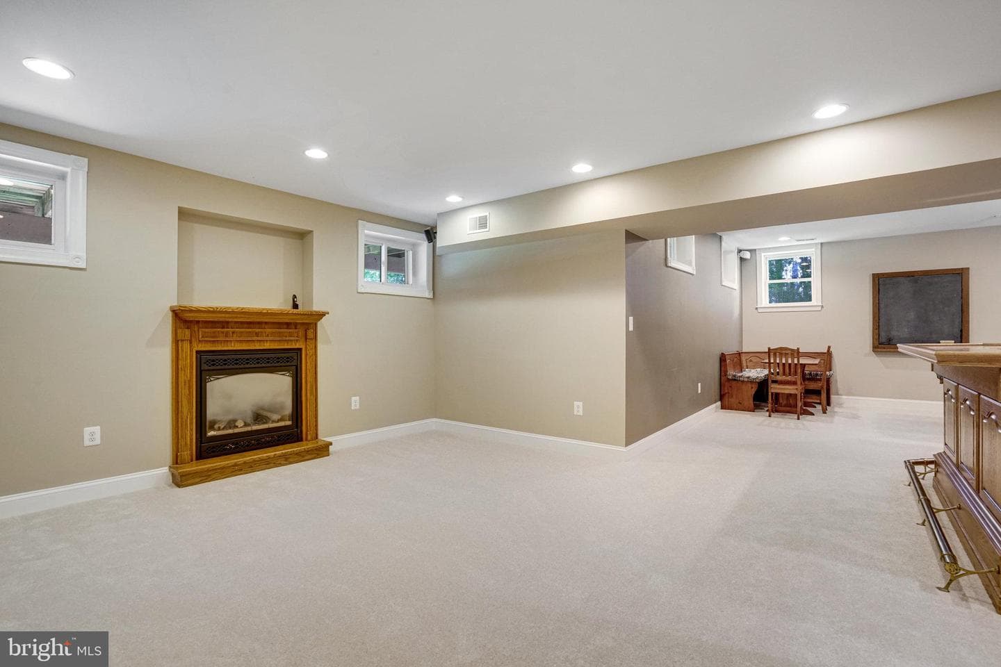2317 Chestnut Hill Avenue photo 35