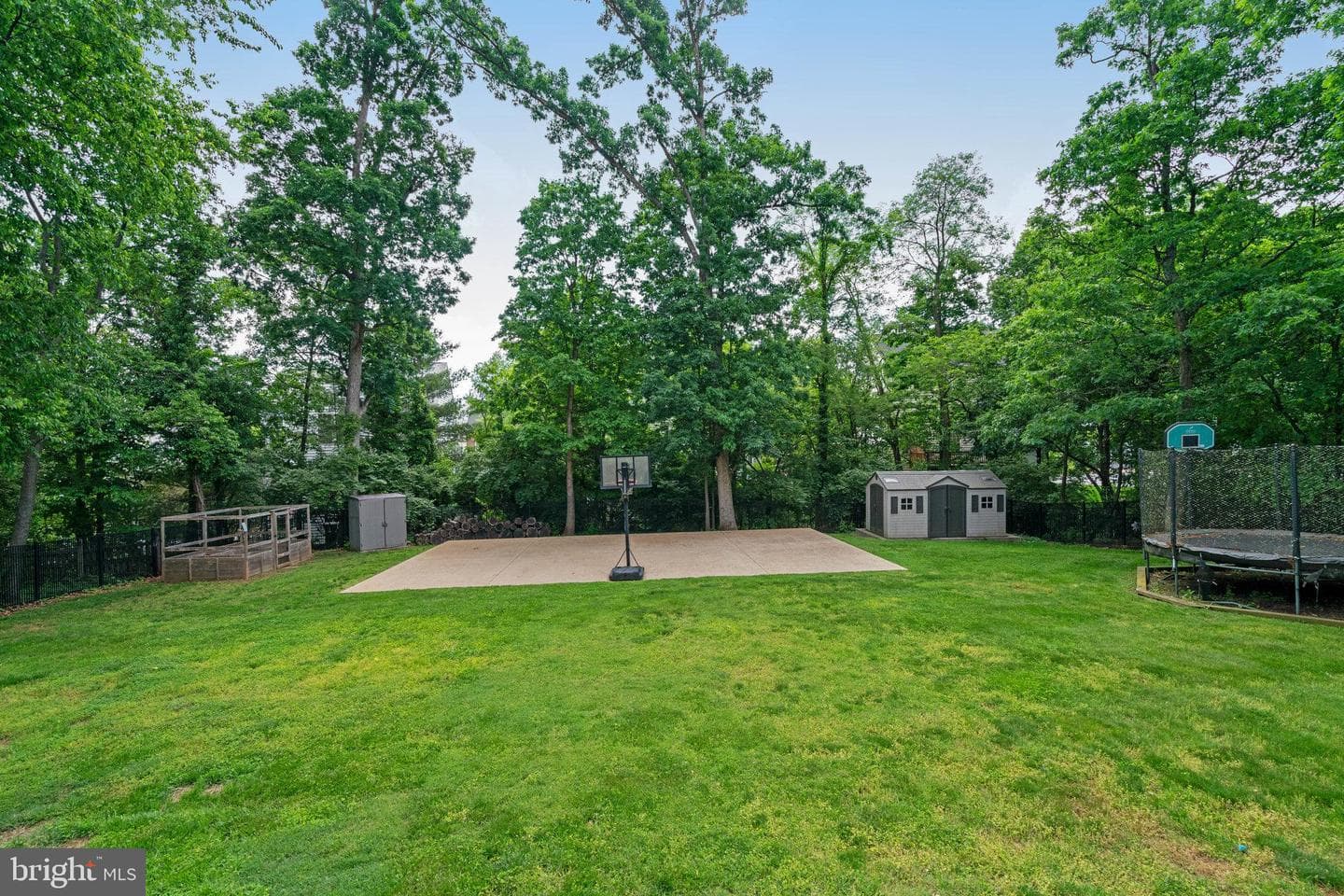 2317 Chestnut Hill Avenue photo 37