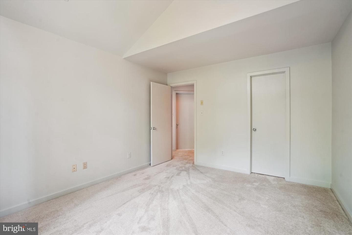 1145 Water Pointe Lane photo 38